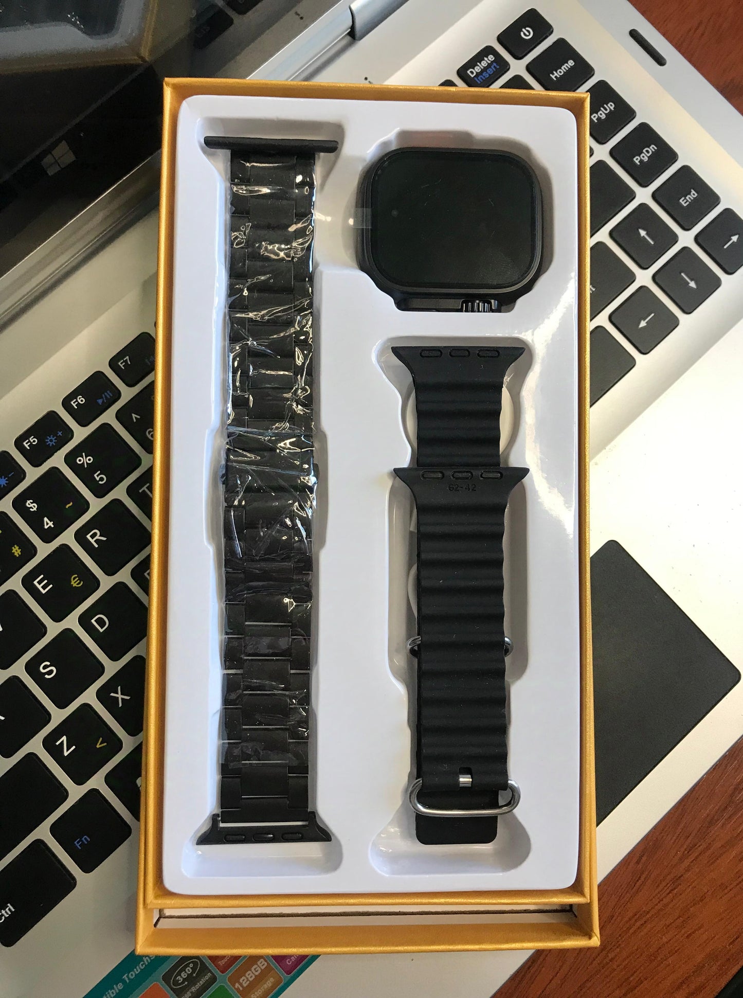 Smartwatch HK9 Ultra Max con dos mallas