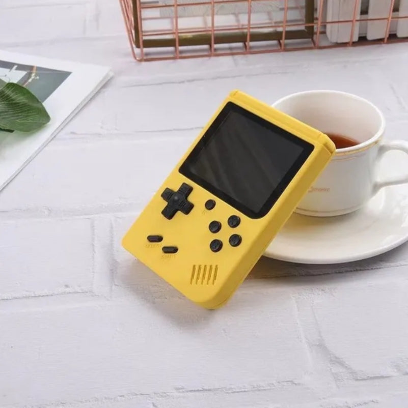 Mini consola portátil de 8bits con 400 juegos