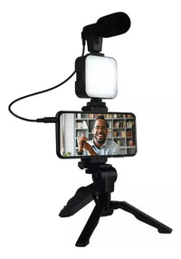 Kit de Grabación Profesional para Celular – Con Micrófono, Luz LED y Soporte