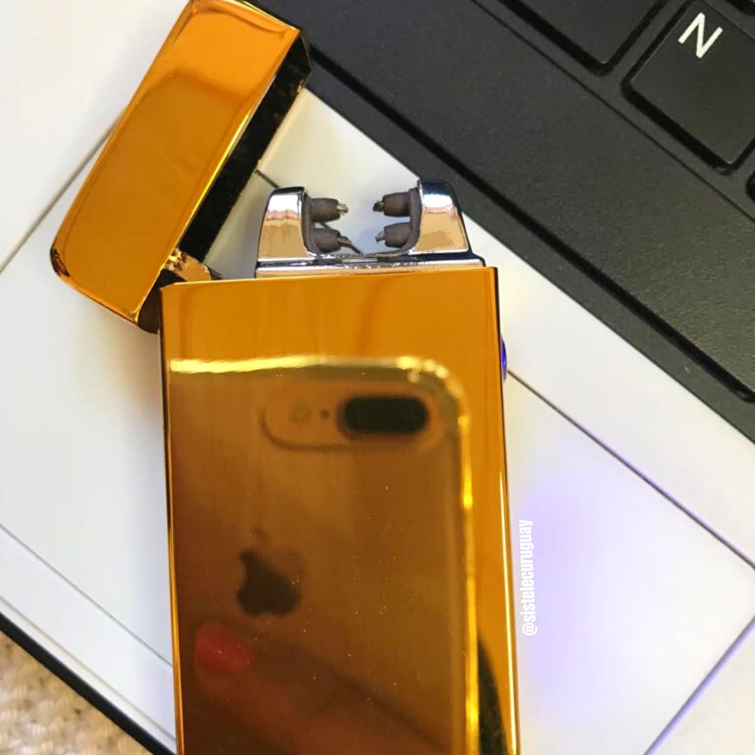 Encendedor electrico dorado